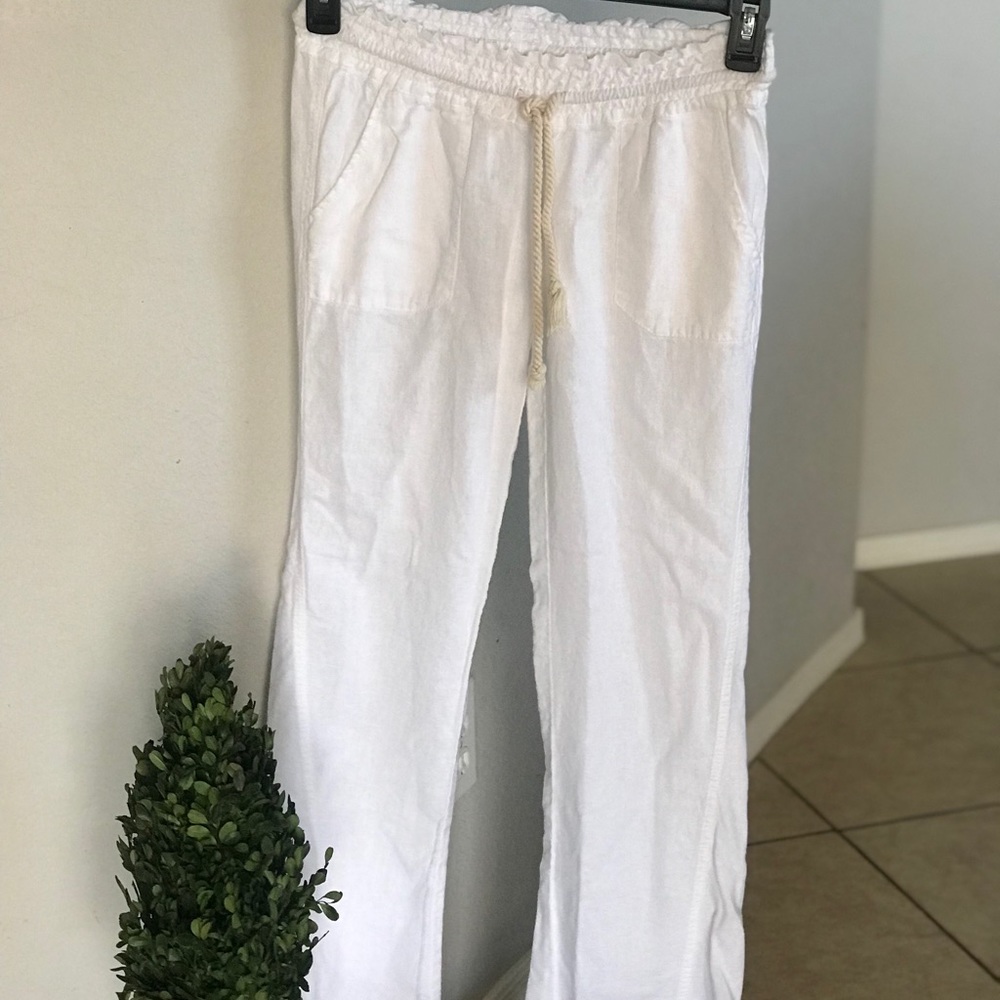 Flowy white pants